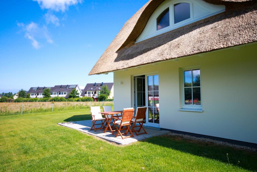Reetdachhaeuser Boergerende Esterno foto
